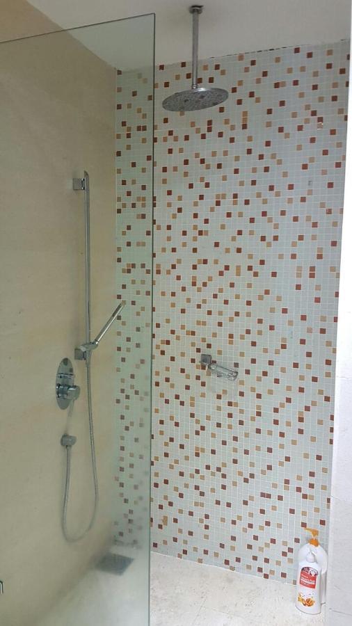 Regalia Infinity Pool Apartemen Kuala Lumpur